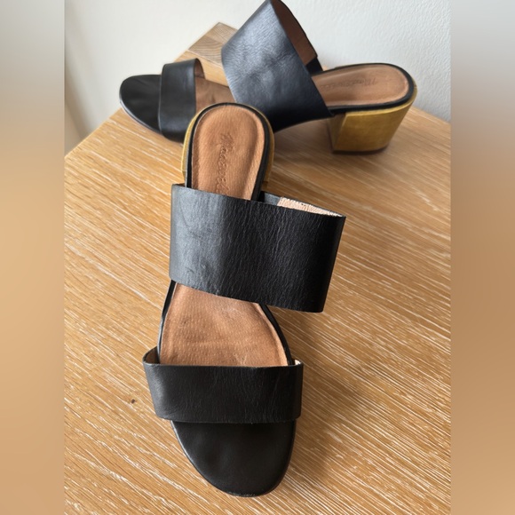 Madewell The Kiera Mule Sandals in True Black Leather - Picture 5 of 16